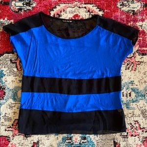 🟢3 for $10🟢 BLACK AND BLUE TOP